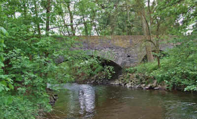 Die alte Brücke über die Nette.